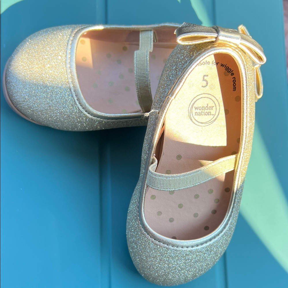 Wonder Nation Glittery Gold Dress Shoes